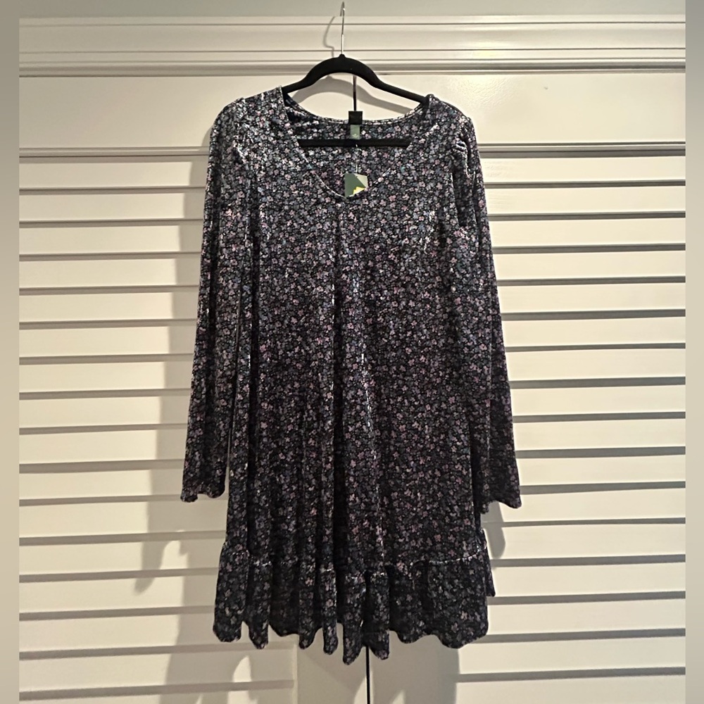 Wild Fable Velvet Dress Size Medium